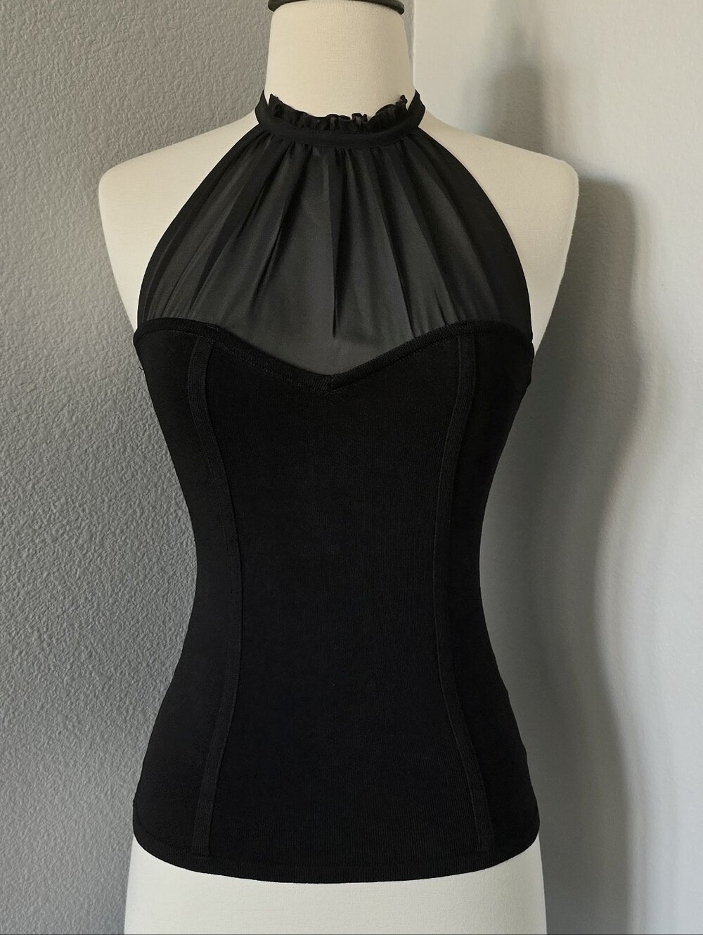 Vintage bebe Black Sweetheart Neck Halter Going Out Top Y2K 2000s Small